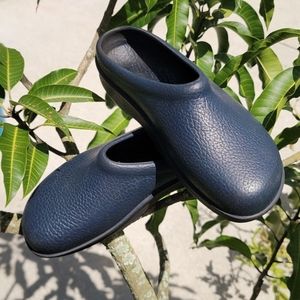 Klogs- Navy size 7 mens womens 9 slip resistant shoes